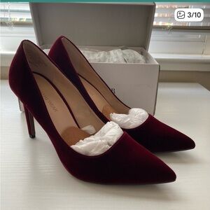NWT Who What Wear Ally Wine Velvet Heels 6.5